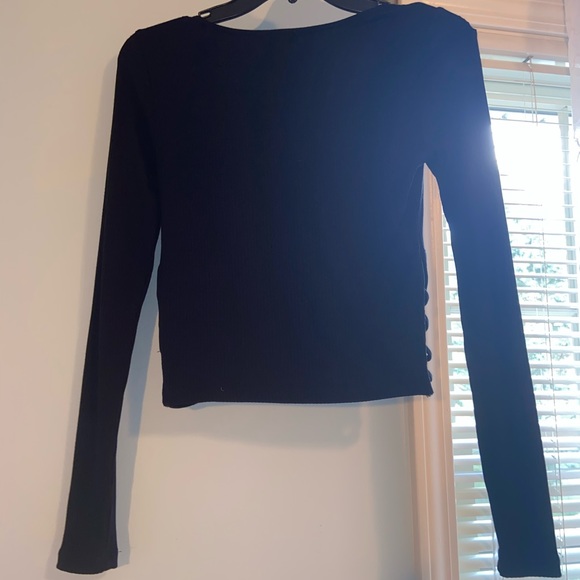 Forever 21 long sleeve shirt🎲 - Picture 6 of 6